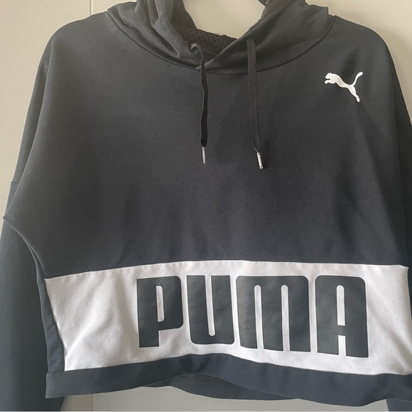 PUMA crop sweater size small - Picture 4 of 9
